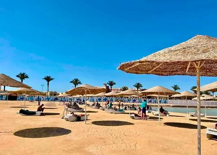 Apartment Giannis Luxury Seaside View , Direct Beachfront, Red Sea, Hurghada, 54sqm
